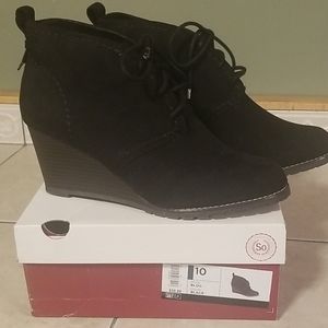 So black wedge booties size 10 brand new